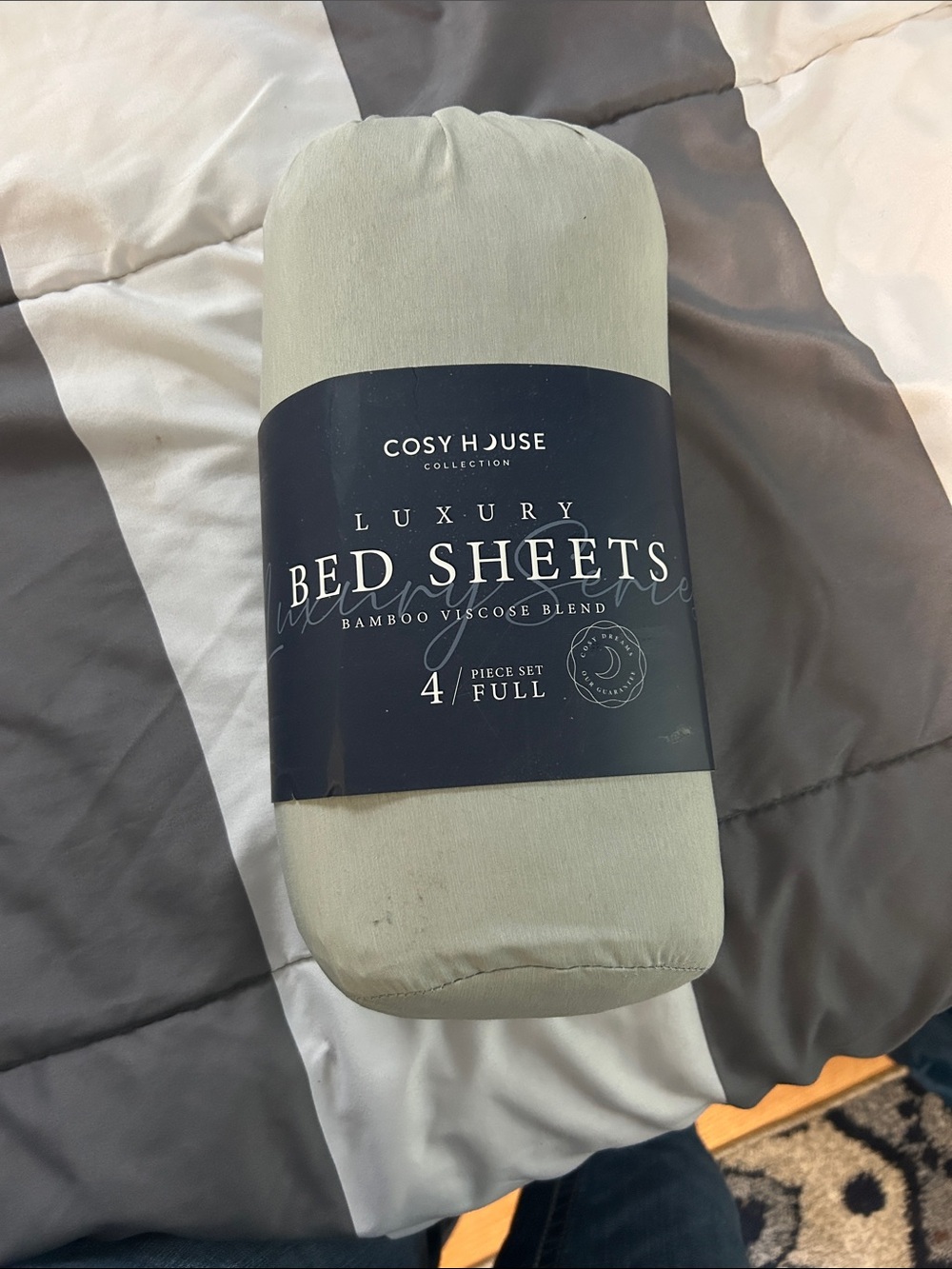 Full Bed Sheet Set in Light Sage Green - 4 Piece Luxury Bamboo Blend
